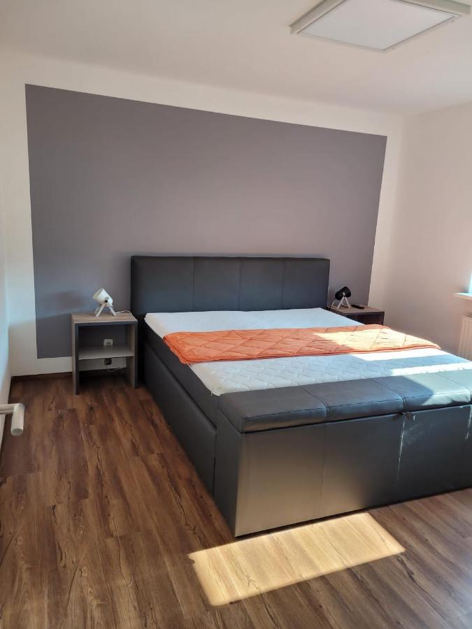 Schoene Einfache Ferienwohnung Zwischen Stadt Und Meer Wilhelmshaven Kültér fotó