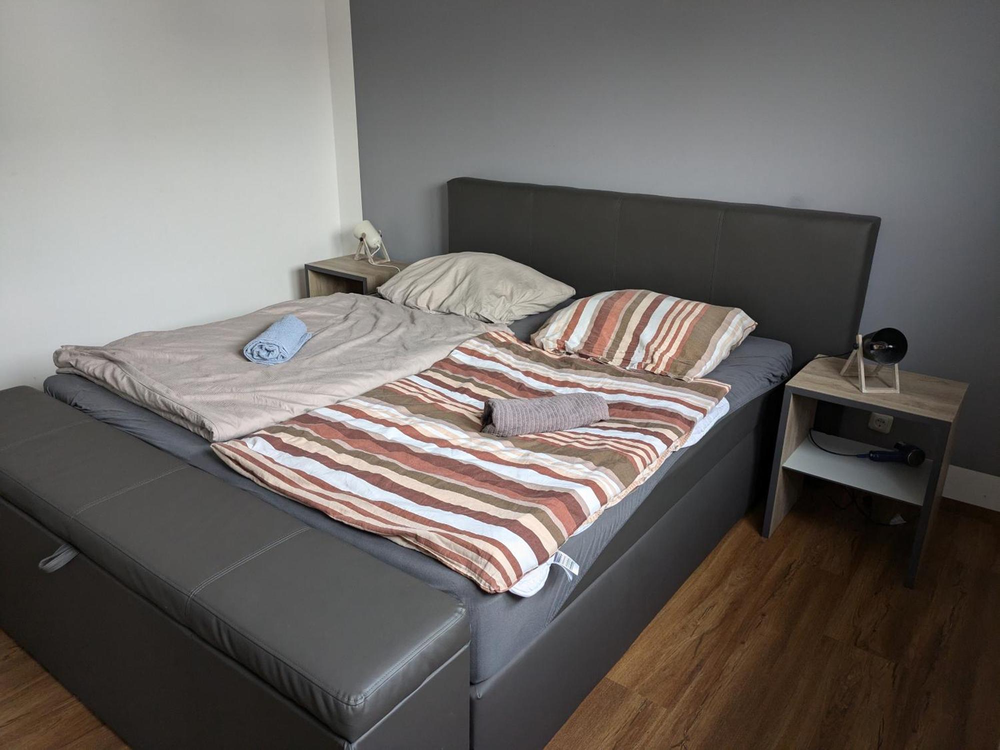 Schoene Einfache Ferienwohnung Zwischen Stadt Und Meer Wilhelmshaven Kültér fotó